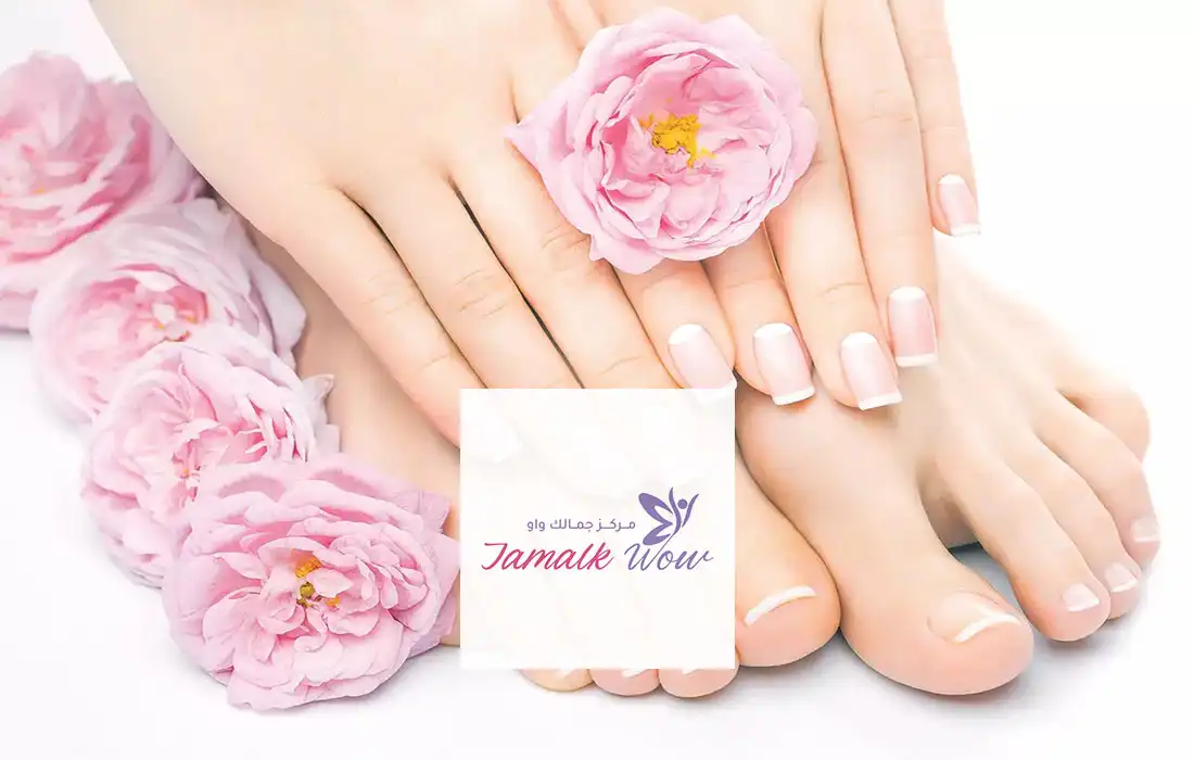 صالون العناية بالأظافر إلى منزلك بالرياض